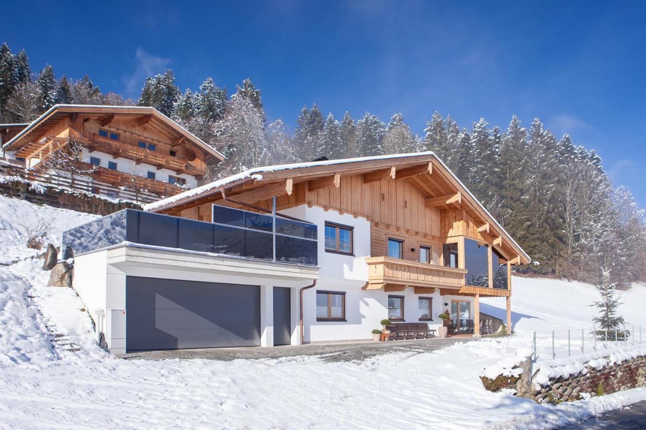 "Chalet Bergzeit" Ferienhaus Mit Sauna & Wellness فونغيبيرغ المظهر الخارجي الصورة