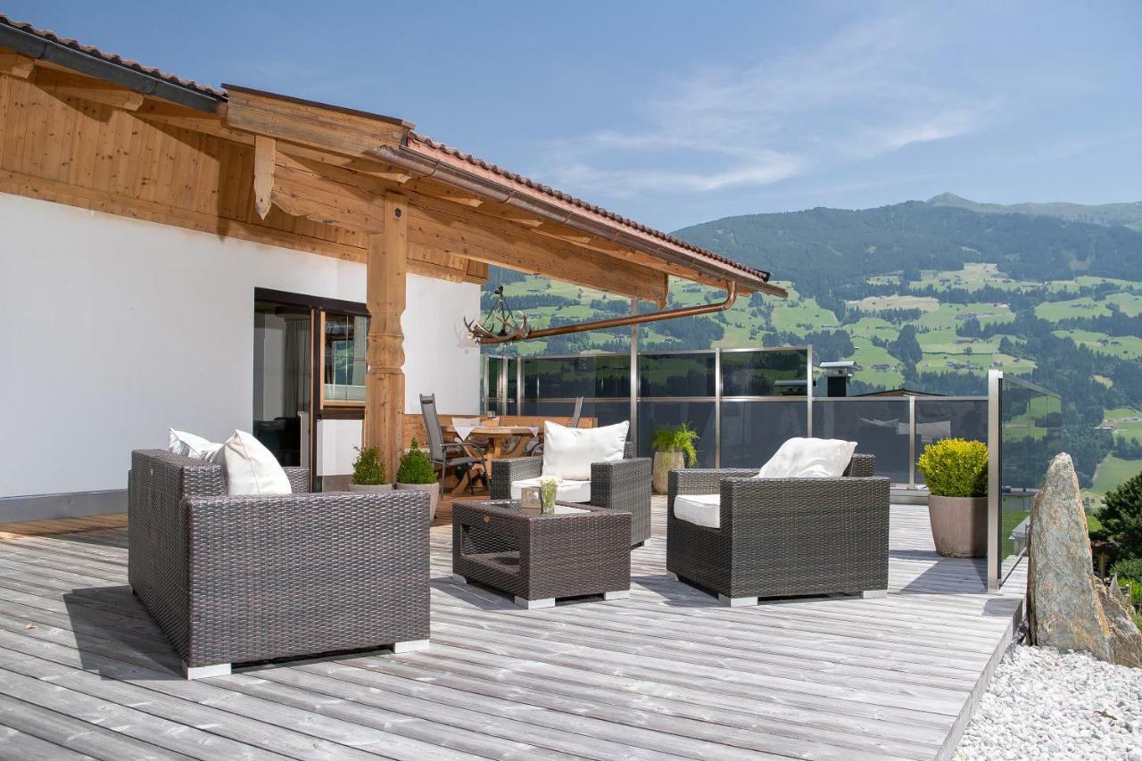 "Chalet Bergzeit" Ferienhaus Mit Sauna & Wellness فونغيبيرغ المظهر الخارجي الصورة
