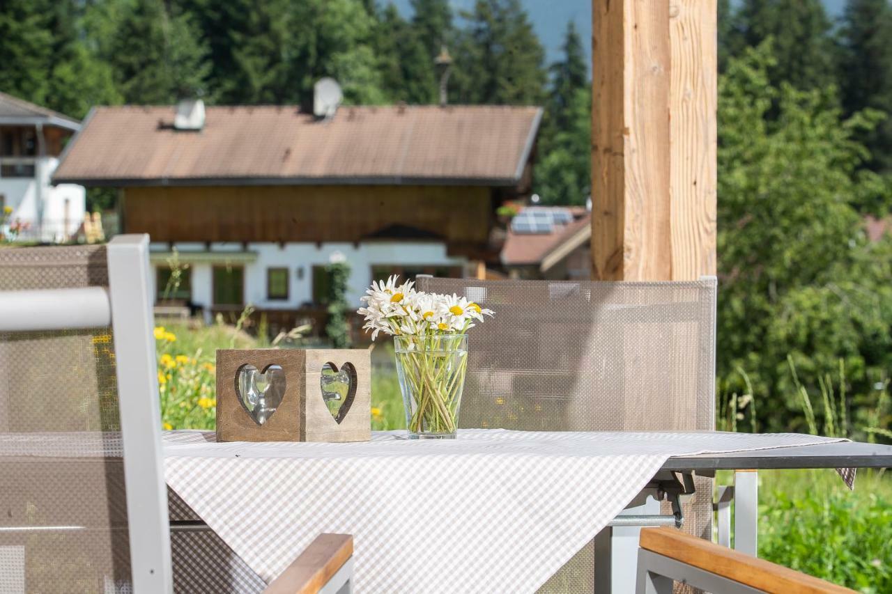 "Chalet Bergzeit" Ferienhaus Mit Sauna & Wellness فونغيبيرغ المظهر الخارجي الصورة